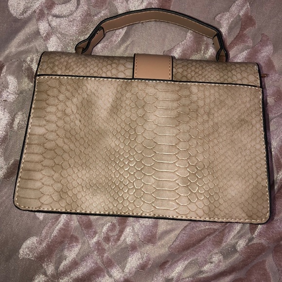 Purse - Picture 4 of 5